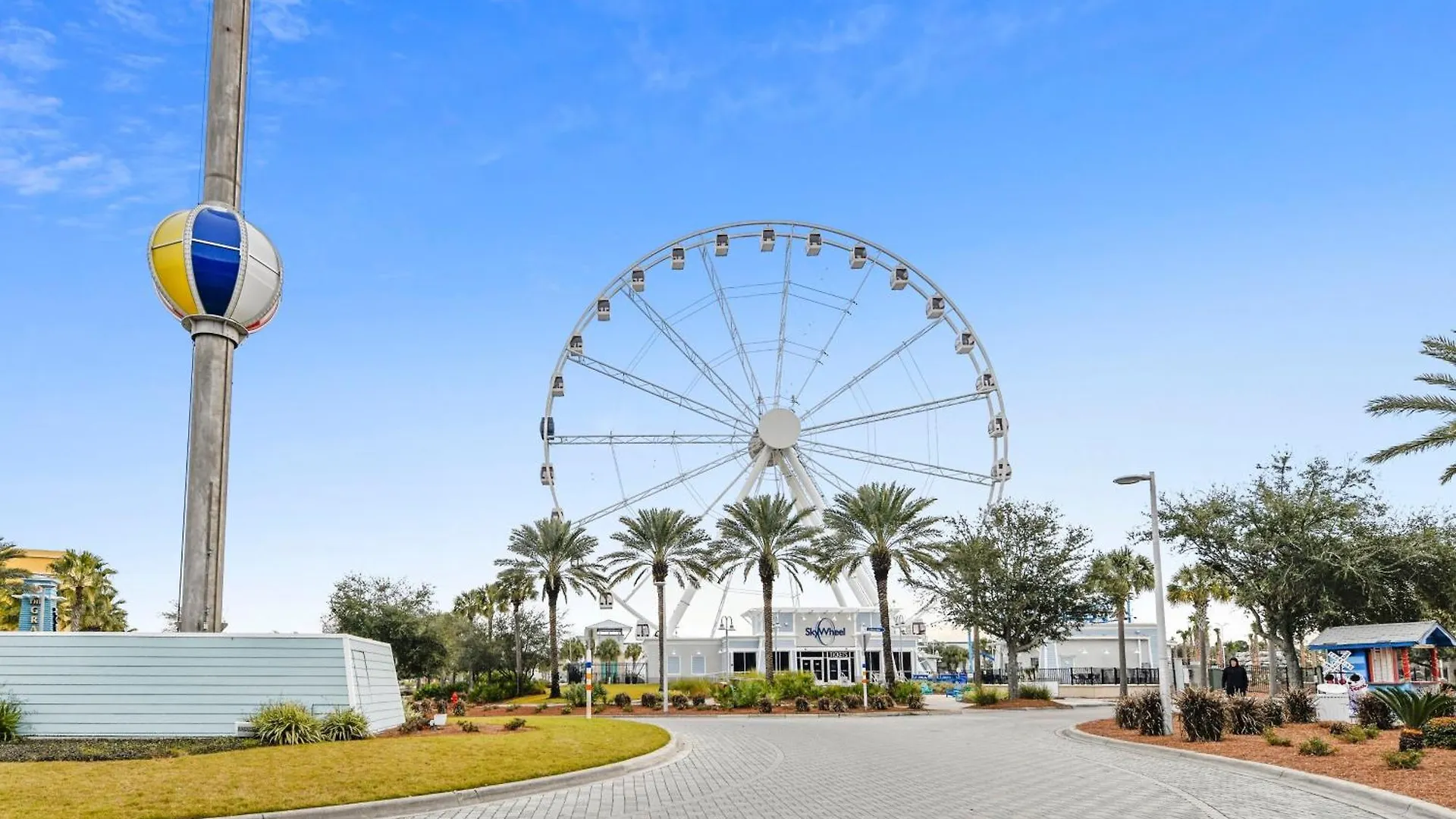Holiday home Sugar Beach Condominium #A17 By Book That Condo Panama City Beach
