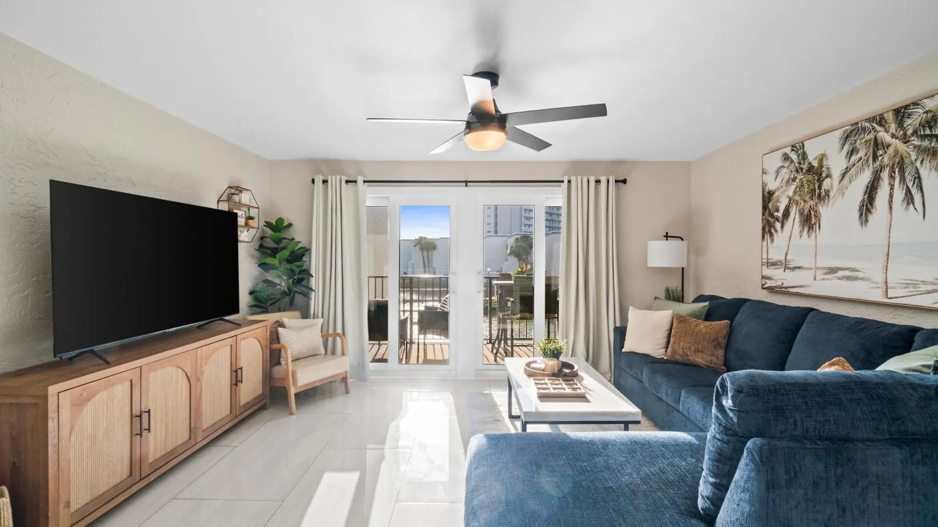 Holiday home Sugar Beach Condominium #A17 By Book That Condo Panama City Beach